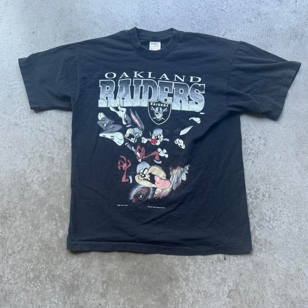 Vtg 1997 Black Taz Oakland Raiders T Shirt Looney Tunes Size L NFL Football